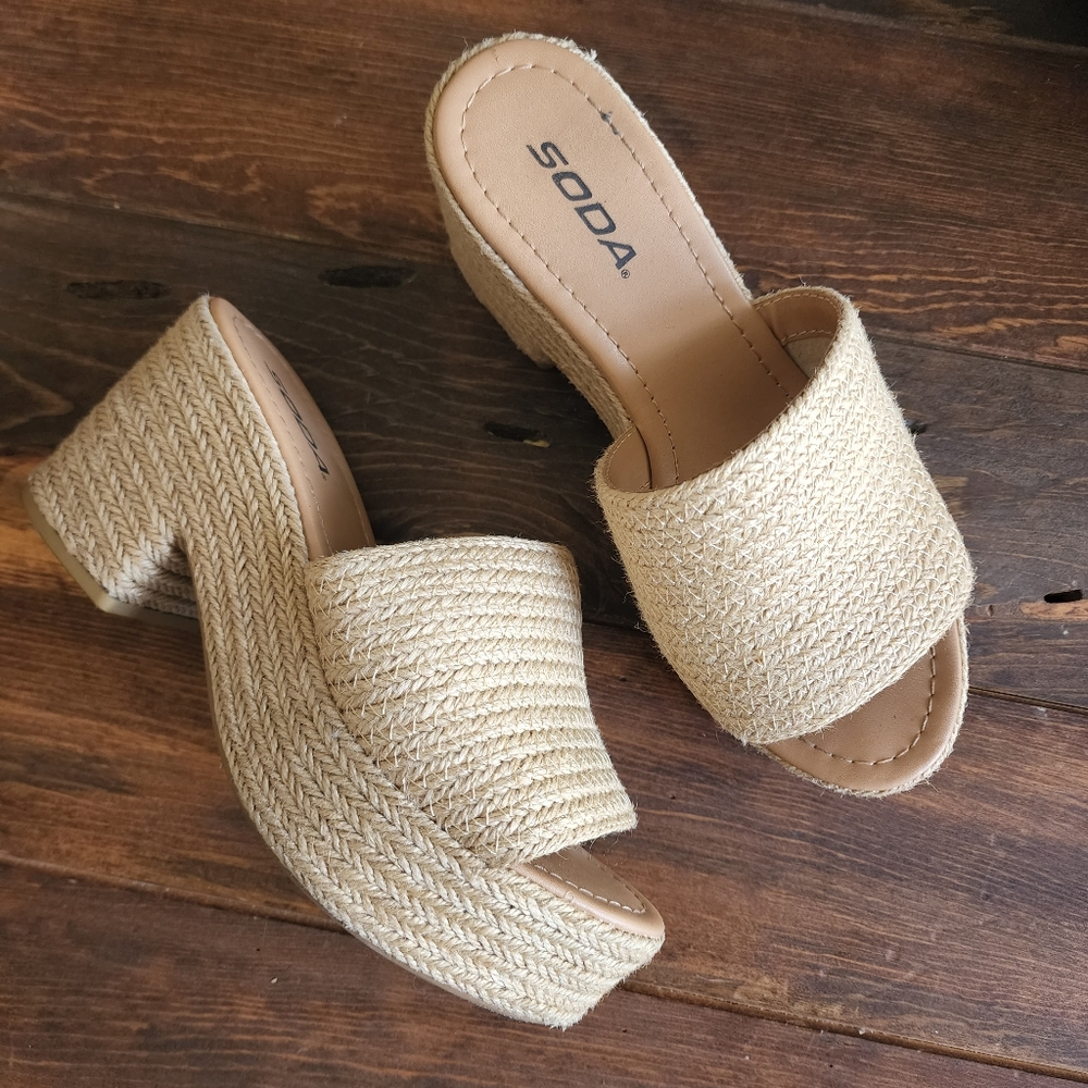 SODA Bertha Womens Platform Espadrille Sandals, 8.5